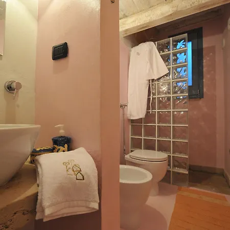 Holiday home Fra Gli Ulivi